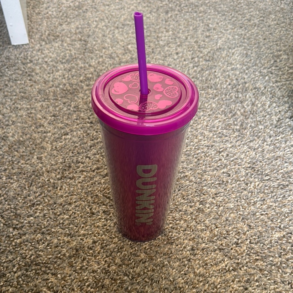 Dunkin' Purple Tumbler with Straw